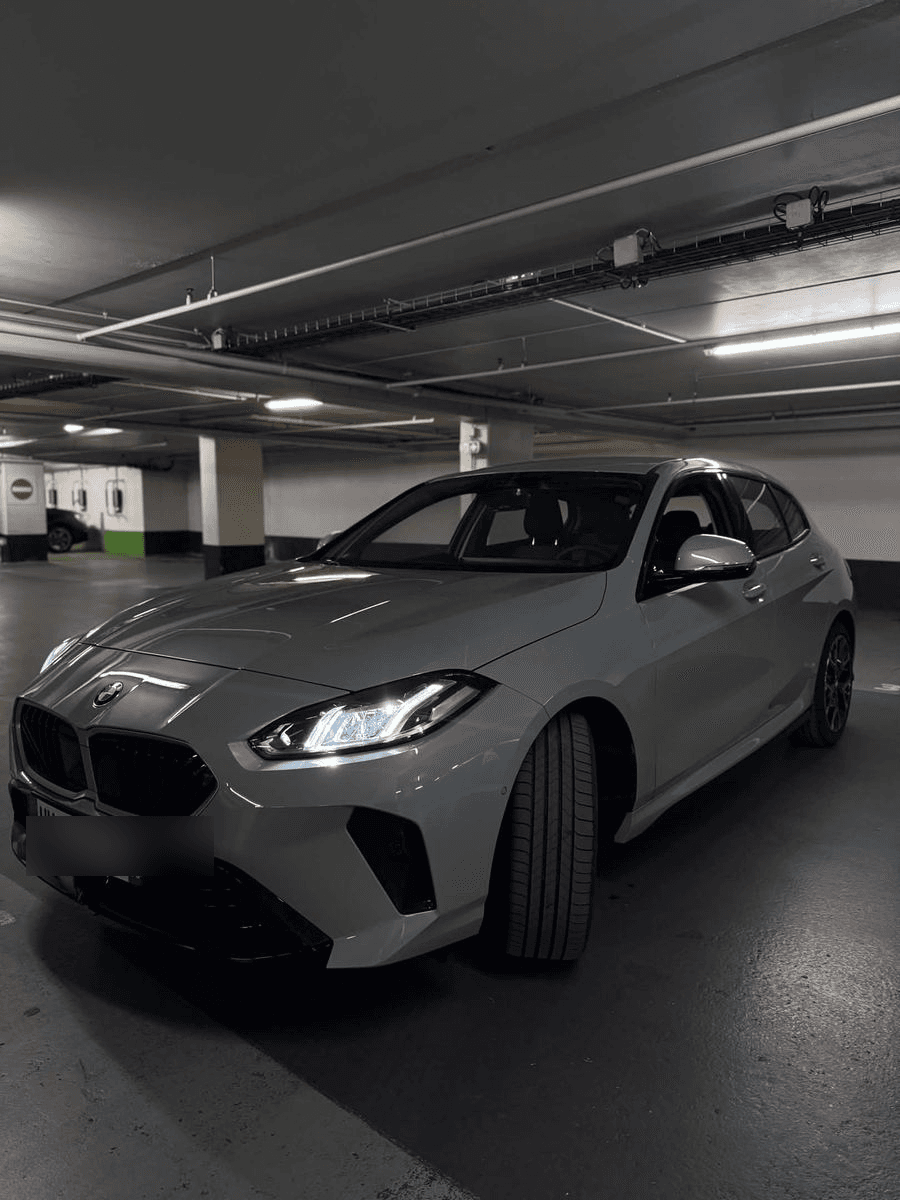 BMW Série 1 120 Gris Nardo
